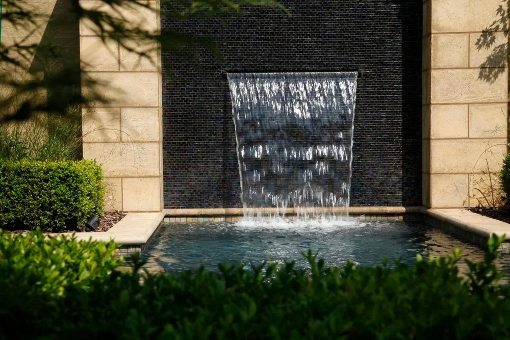 pond fountain installers near me